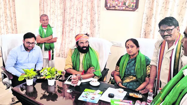 కోల్డ్‌స్టోరేజీలు నిర్మిస్తాం: మంత్రి ఉత్తమ్‌