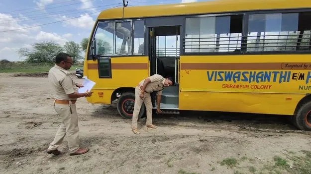బడి బస్సులు భద్రమేనా? 
