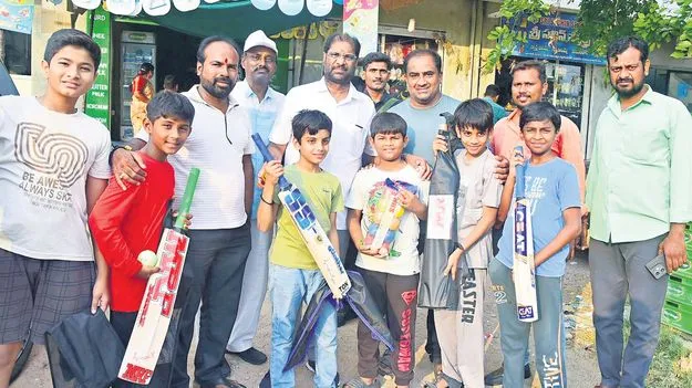 అనుకోని అతిథి..ఇదిగో బహుమతి