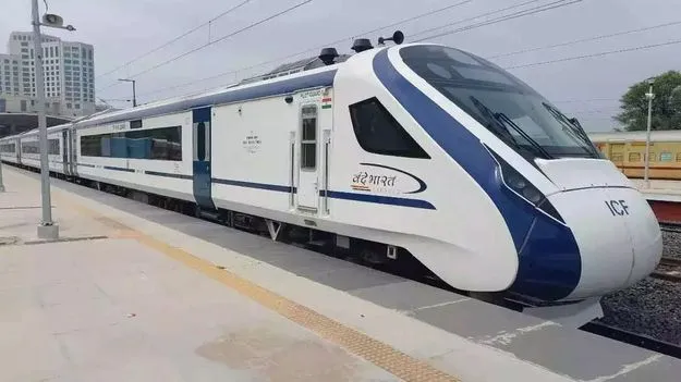 Vandebharath Express: కాట్పాడి మీదుగా విజయవాడకు వందే భారత్‌ ఎక్స్‌ప్రెస్‌