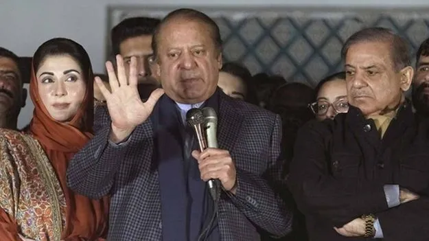 Pak: నవాజ్ షరీఫ్ పర్యవేక్షణలోనే భారత్‌పై దాడులు.. పాక్ మంత్రి వెల్లడి