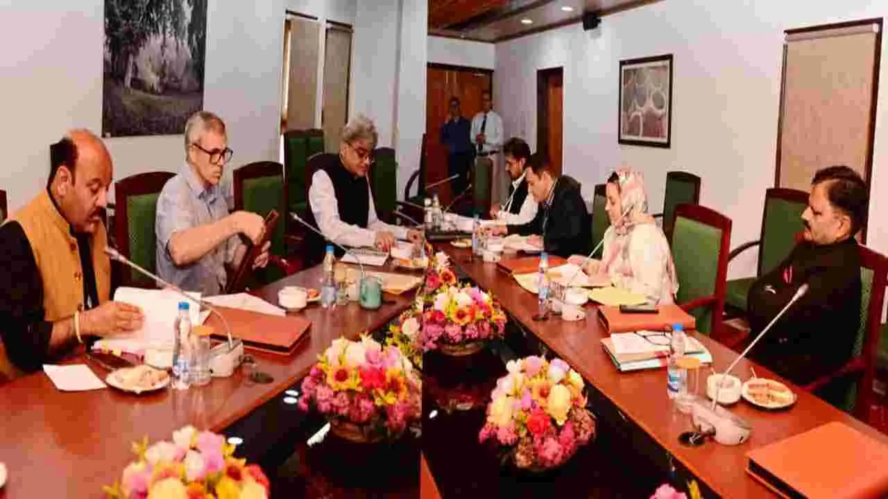 Cabinet Meet in Pahalgam: పహల్గాంలో  క్యాబినెట్ మీట్.. ఉగ్రదాడిని ఖండిస్తూ ఒమర్ పోస్ట్