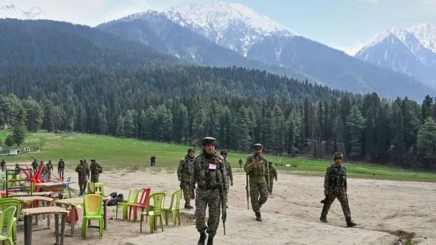 Pahalgam Attack: ఆ దాడిలో పాక్ హస్తముంది.. భారత్ వెల్లడి..