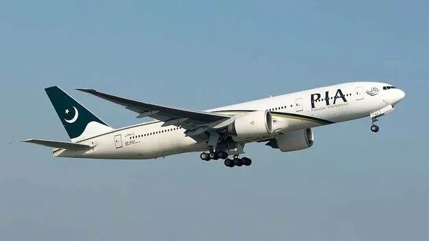 Airspace Ban: పాక్కు షాక్ .. ఎయిర్స్పేస్ బ్యాన్ పొడిగించిన భారత్..