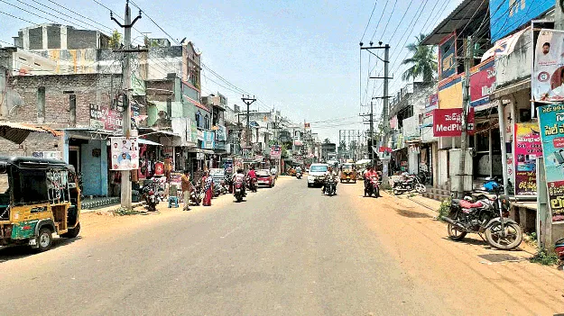 When will the road expansion take place? రోడ్డు విస్తరణ ఇంకెప్పుడు?