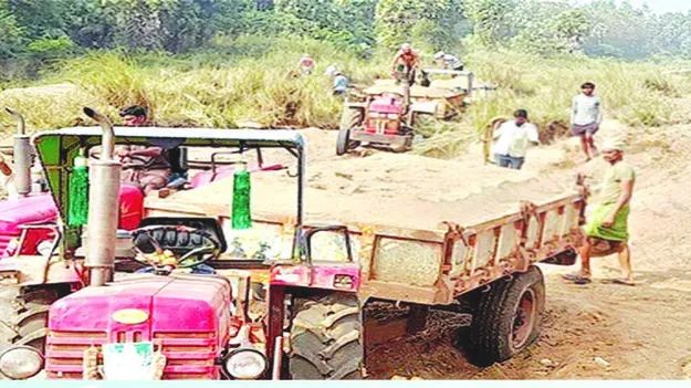 తీరిన ఇసుక కష్టాలు