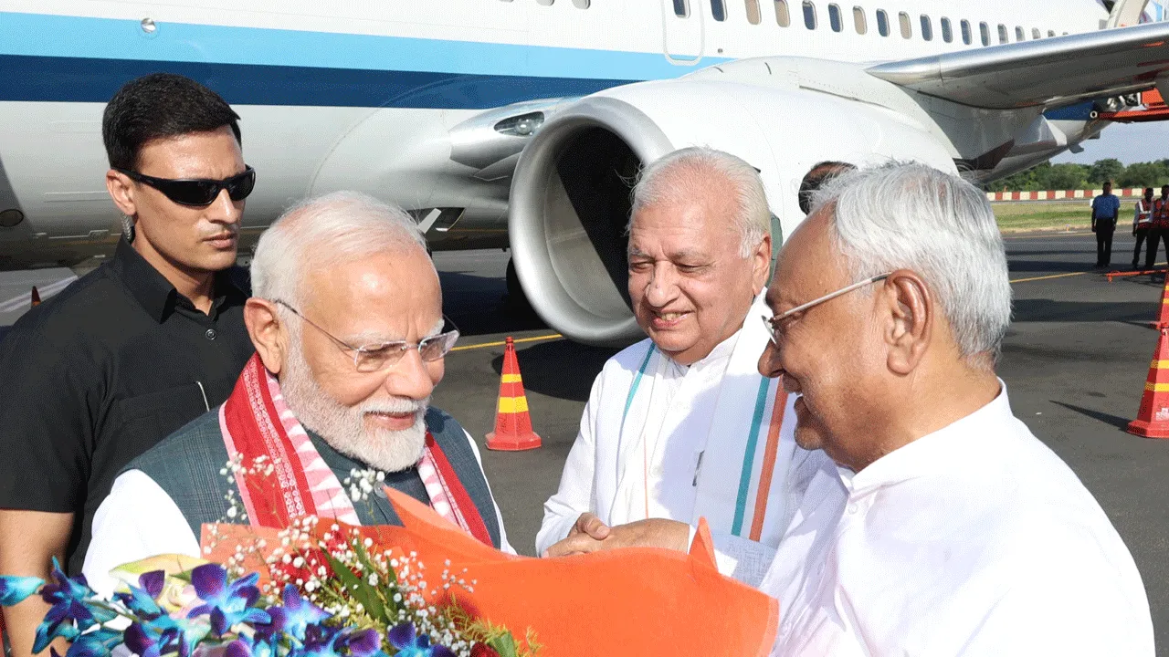 Patna Airport: బీహార్లోని పాట్నా ఎయిర్ పోర్ట్కు నూతన శోభ