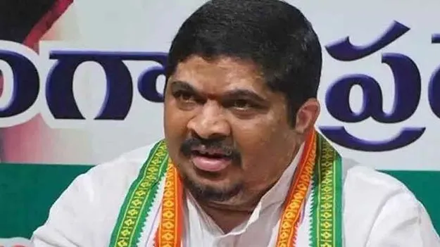 Ponnam Prabhakar: తల్లిదండ్రులు వారి పిల్లలను శక్తి మేర చదివించాలి: పొన్నం 