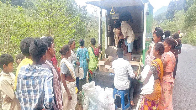Not Given for the Past Five Months! ఐదు నెలలుగా ఇవ్వట్లే!
