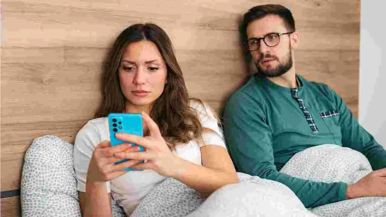Relationship Tips: ఈ కారణాల వల్లే భార్యలు భర్తలను మోసగిస్తారు..