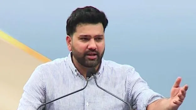 Rohit Sharma: రోహిత్ శర్మకు కోపమొచ్చింది.. తమ్ముడిని ఎలా తిట్టాడో చూడండి..