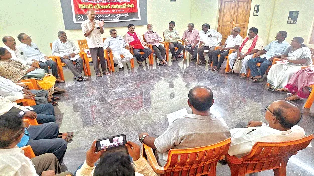  Maoists: మావోయిస్టులతో చర్చించాలి