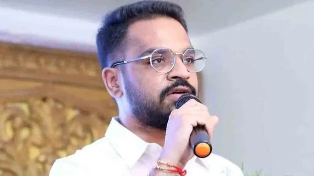 Notice To Sajjala Bhargav: సజ్జలకు నోటీసులు.. ఏ కేసులో అంటే