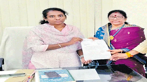 సామర్లకోట చైర్‌పర్సన్‌ రాజీనామా లేఖ ఉపసంహరణ