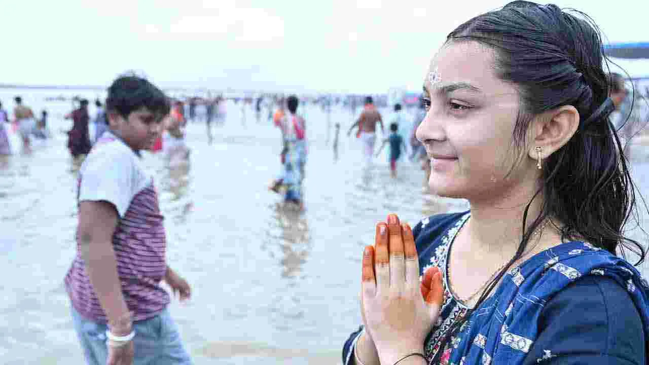 కాళేశ్వరంలో 9వ రోజు సరస్వతి పుష్కరాలు