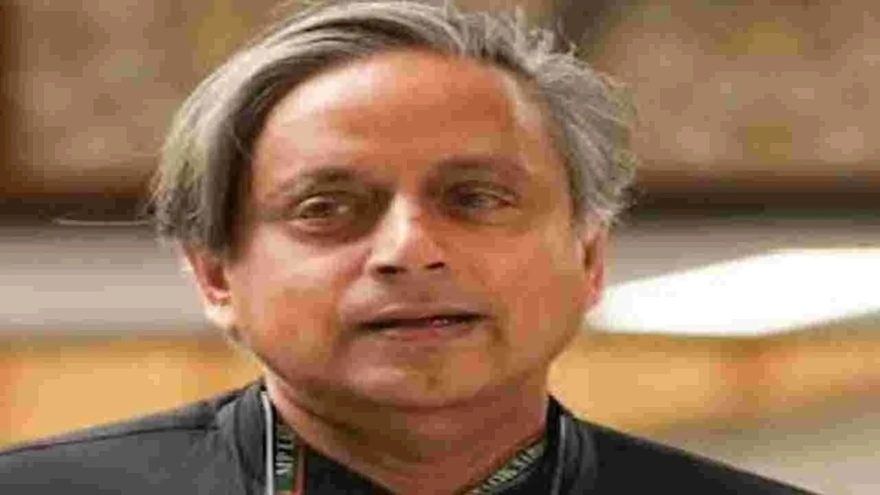 Shashi Tharoor: విక్రమ్ మిస్రీ సేవలు ప్రశంసనీయం: శశిథరూర్