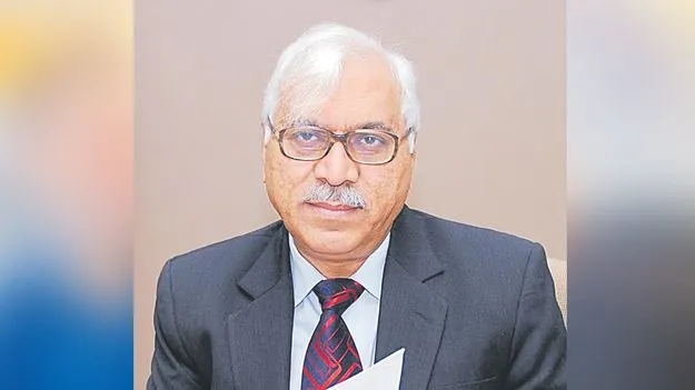 SY Quraishi: పందులతో కుస్తీపడితే మనం మురికి అవుతాం