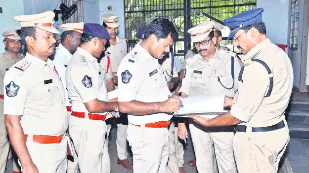జిల్లా జైలును పరిశీలించిన ఎస్పీ