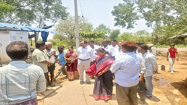  Resolve the Issues     నిర్వాసితుల సమస్యలు పరిష్కరిస్తాం