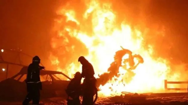 Fireworks Explosion: తమిళనాడులో బాణసంచా పేలి ఏడుగురి మృతి