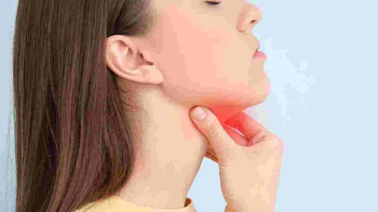 World Thyroid Day 2025: పురుషుల కంటే మహిళలకే ఎక్కువగా థైరాయిడ్ ఎందుకొస్తుంది?