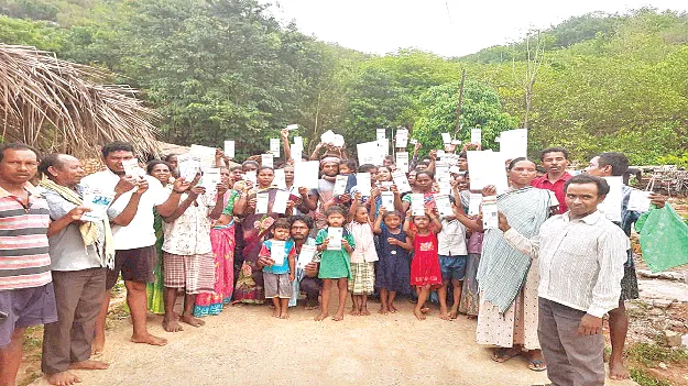 Tribal Communities: ఆ మూడు గ్రామాల్లో.. 