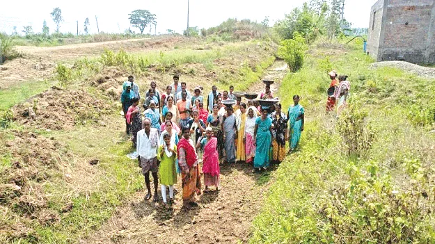 What's the Use of Working?  పనిచేసినా.. ఏం లాభం?