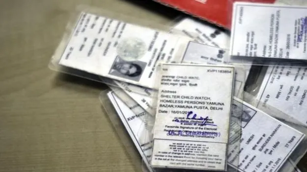 Duplicate voter cards: డూప్లికేట్ ఓటర్ కార్డ్ సమస్య పరిష్కారం.. ఎన్నికల సంఘం వెల్లడి