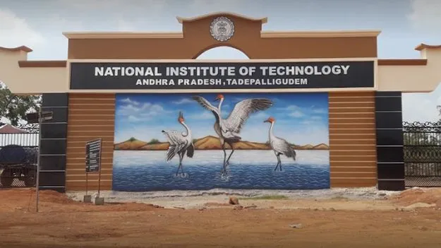 Tadepalligudem: ఏపీ నిట్లో ఎంటెక్ పునఃప్రారంభం