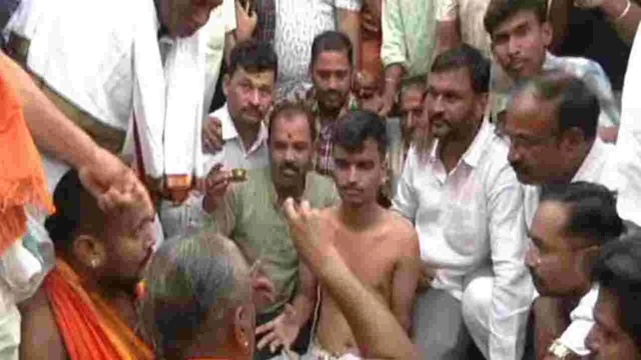 Bengaluru: జంధ్యం తొలగింపు వివాదంలో ఇద్దరి అరెస్టు 