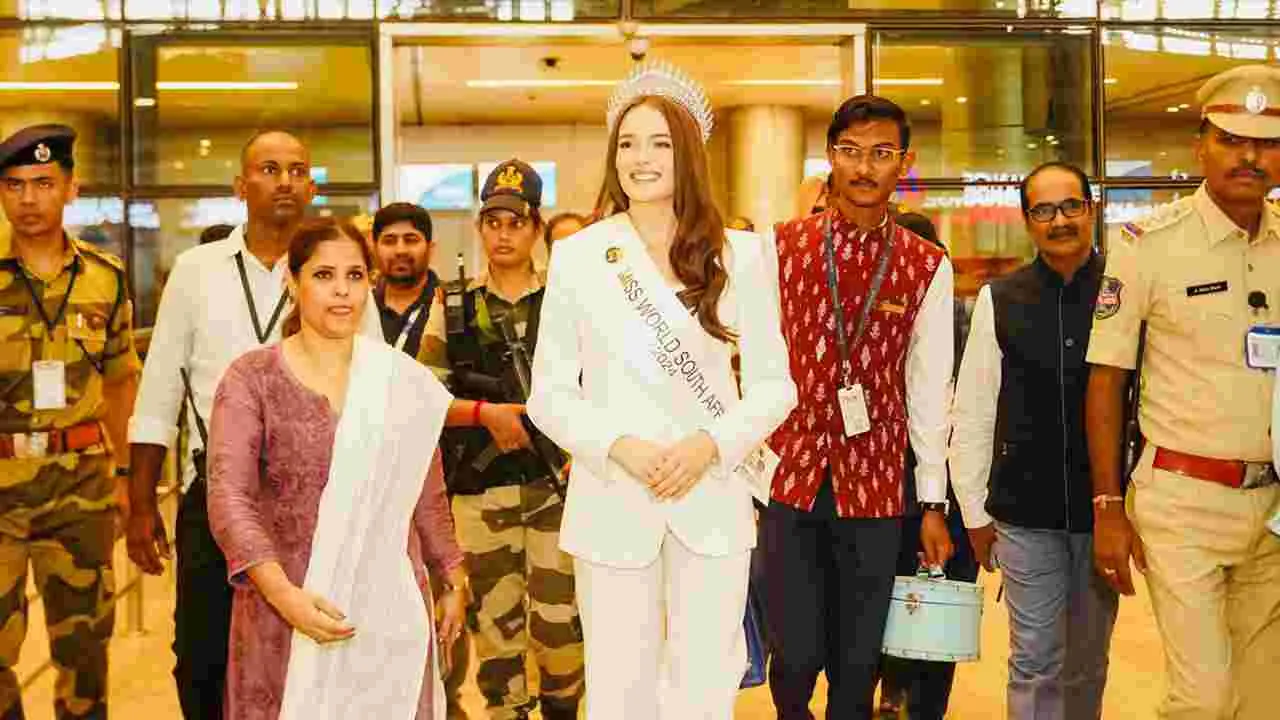 Miss World Arrivals: ఒక్కరోజే 90 మంది అందగత్తెల రాక