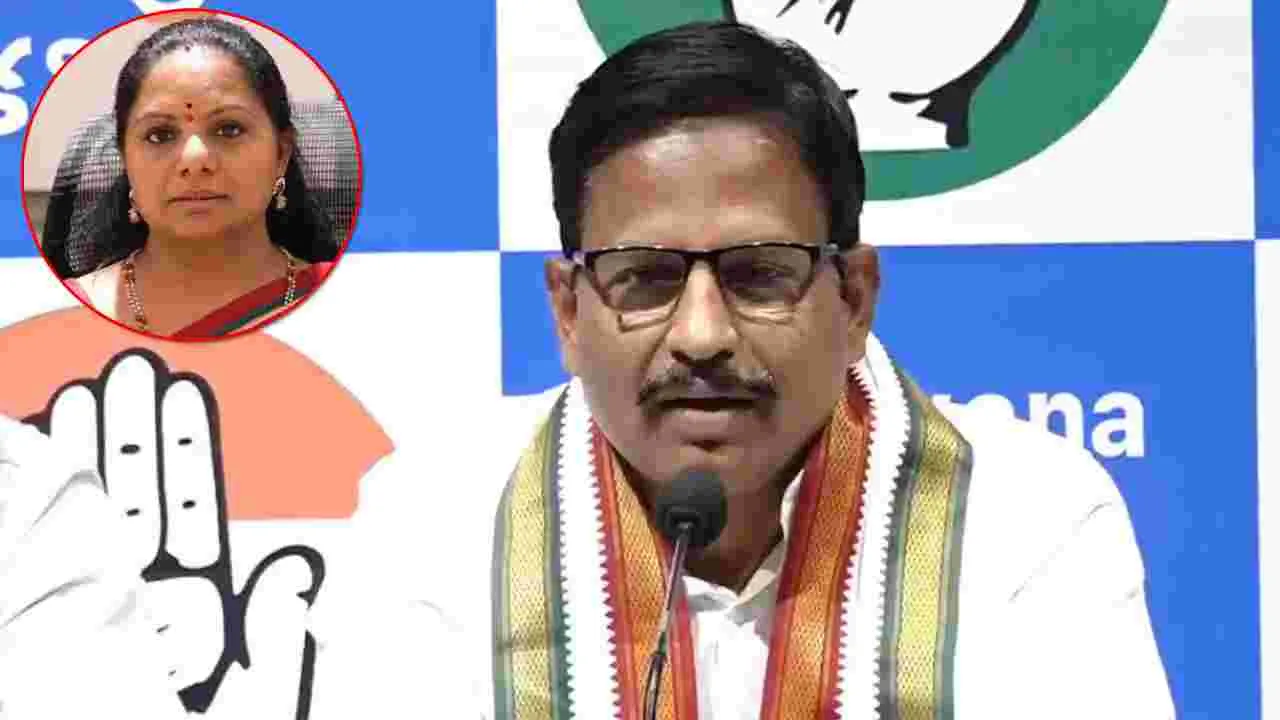Yennam Srinivas Reddy: కేసీఆర్ కుటుంబం మరో కొత్త సినిమా.. యెన్నం సెటైరికల్ కామెంట్స్