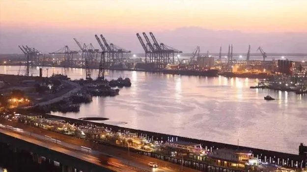 Karachi Port: భారత దాడులతో కరాచీ పోర్టు దెబ్బతింది