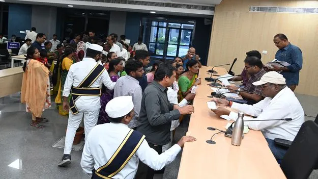 ప్రజావాణి అర్జీలను త్వరగా పరిష్కరించాలి