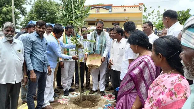 దేశంలో సన్నబియ్యం ఇచ్చే రాష్ట్రం తెలంగాణే