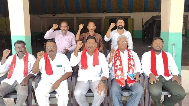 ప్రజా సమస్యలపై పోరాడేది సీపీఐ పార్టీ