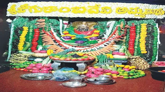  శాకాంబరీదేవిగా అమ్మవారి దర్శనం