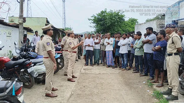 kumaram bheem asifabad- నేరాల నియంత్రణకు కార్డన్‌సెర్చ్‌