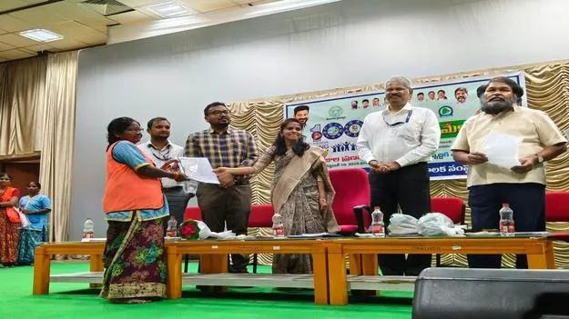 బీమాతో కుటుంబాలకు భరోసా