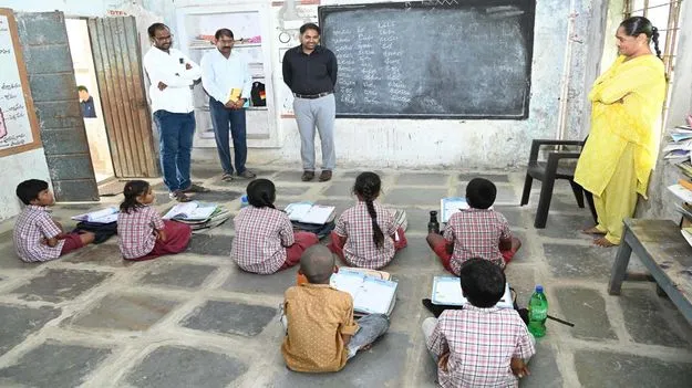  నిర్మాణ పనులు వేగవంతంగా పూర్తి చేయాలి 