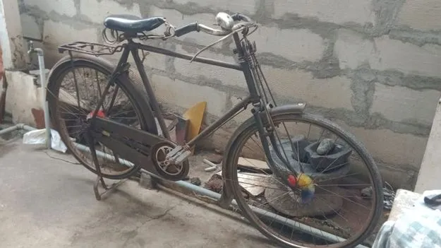 స్పీడ్‌ యుగంలో కూడా ఆగని సైకిల్‌