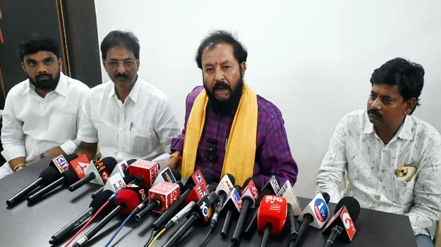 ప్రజలు ఛీ కొట్టినా బుద్ధి రాలేదు 