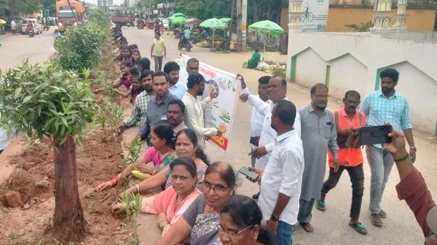 పారిశుధ్య పనులు సక్రమంగా చేపట్టాలి