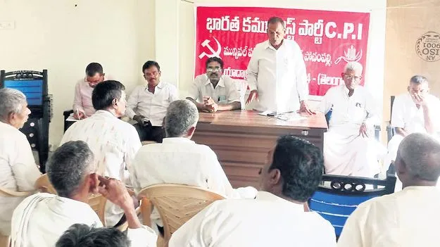 నక్సలైట్లను కాల్చివేయడం హేయం