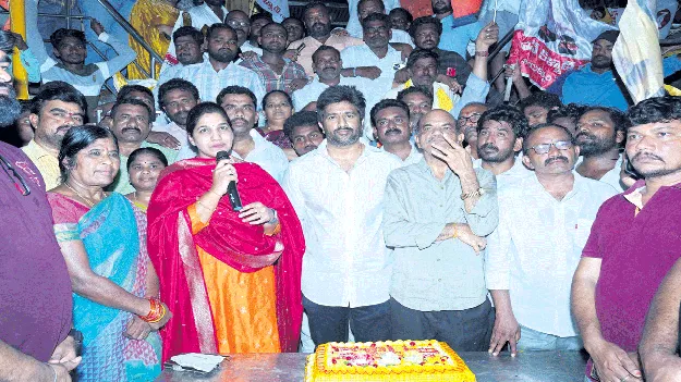 విధ్వంసక పాలనకు సమాధి .. ప్రజాపాలనకు ఏడాది 