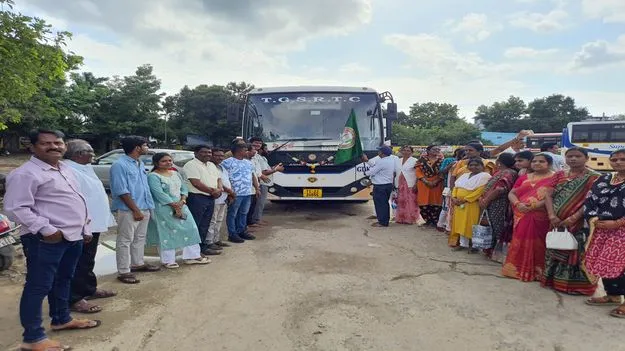 ఆర్టీసీ బస్సులో ప్రయాణం సురక్షితం