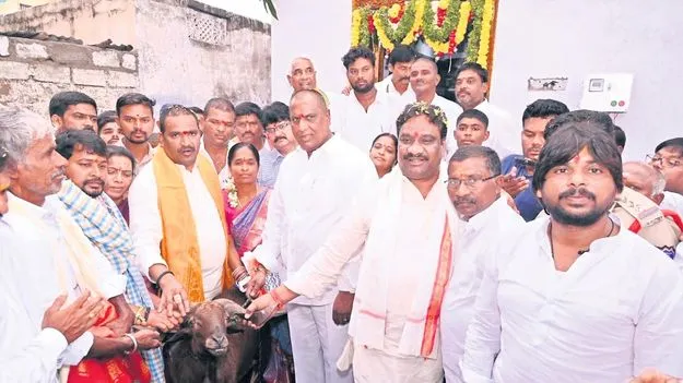 ప్రతీ పేదవానికి ఇందిరమ్మ ఇల్లు 