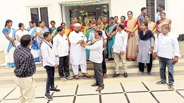 సంక్షేమ పథకాలు భేష్‌