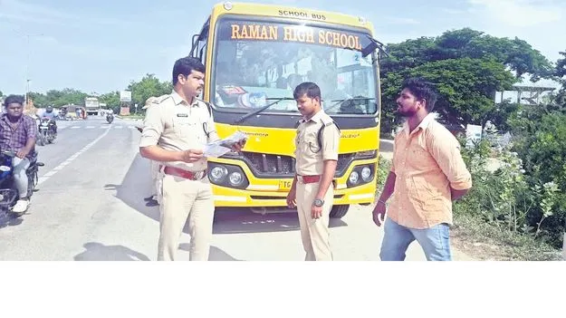 ఆర్టీఏ ఏజెంట్లకు ఏసీబీ దడ