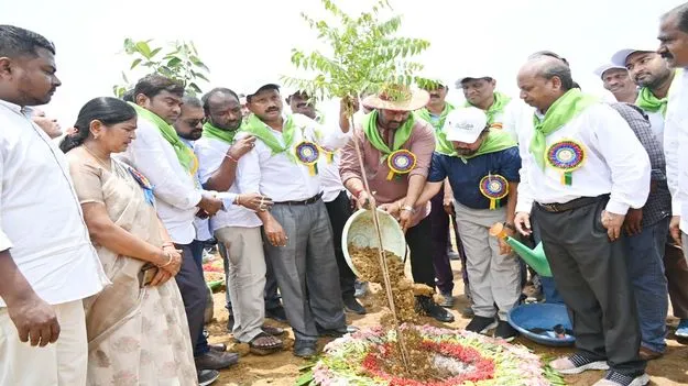 ఆర్‌జీ-1లో ఘనంగా వన మహోత్సవం 